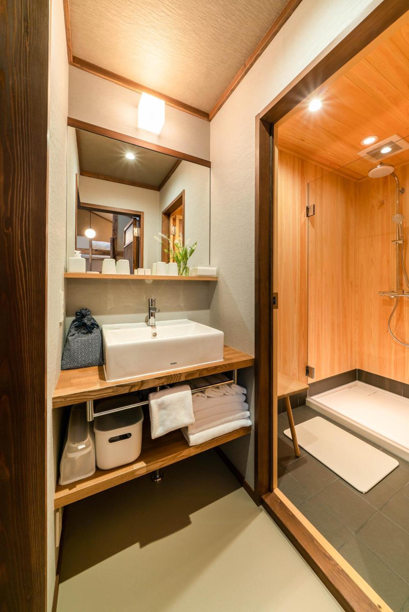Saik Kanazawa Quarto foto