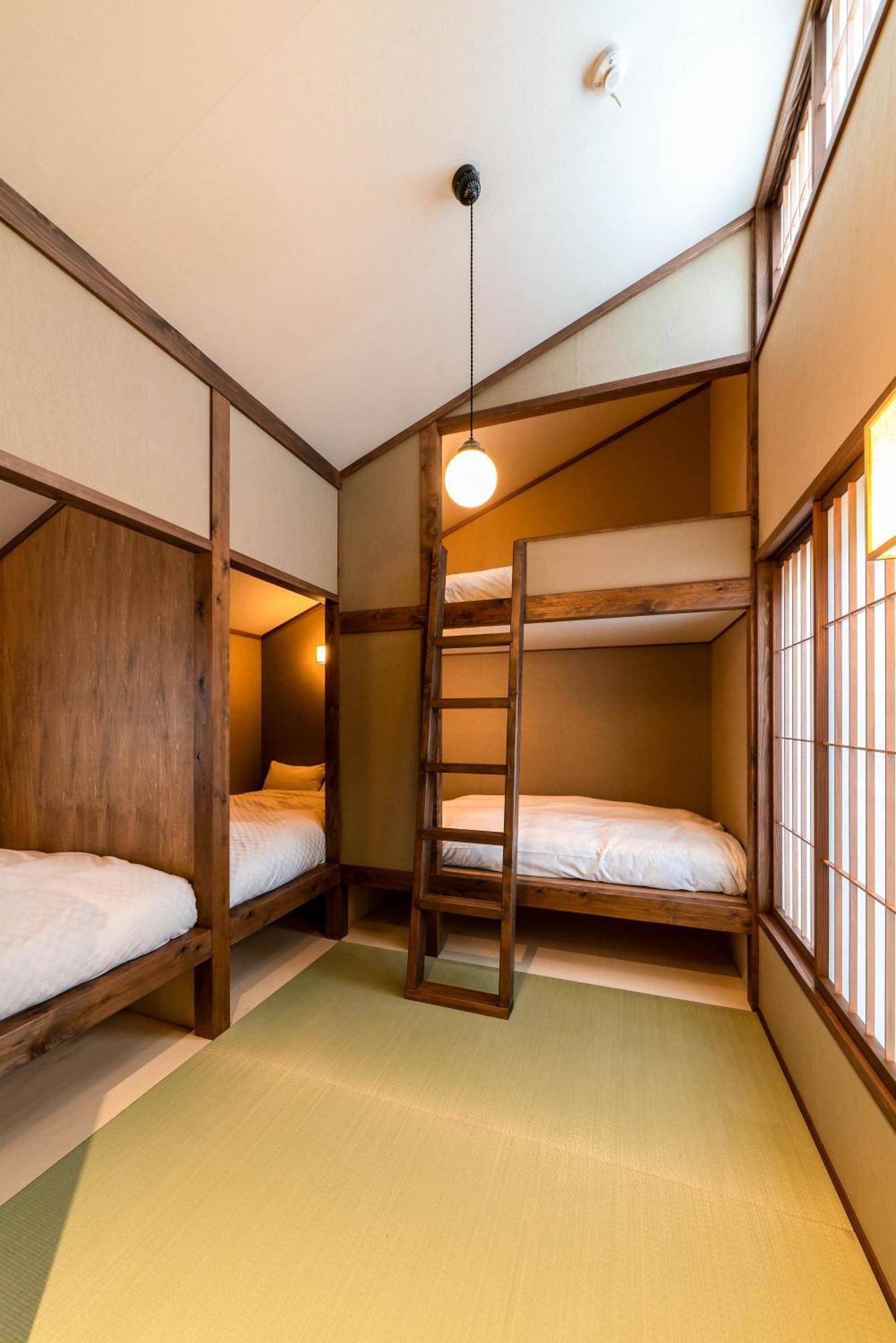 Saik Kanazawa Quarto foto