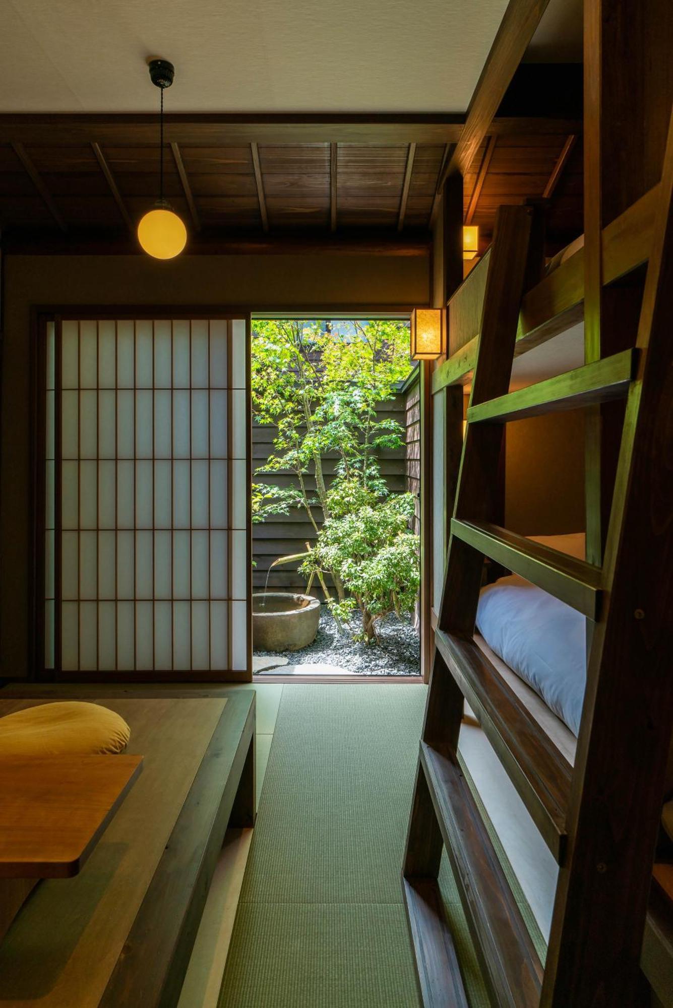 Saik Kanazawa Quarto foto