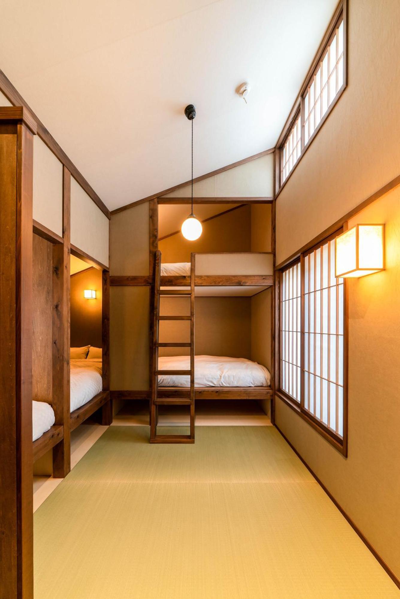Saik Kanazawa Quarto foto